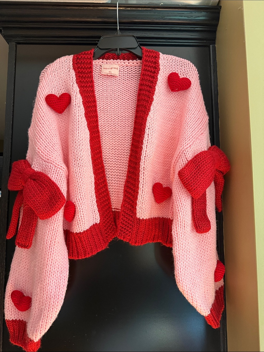 Fun Heart and bow Murr Grand Pink and Red Knit Cardigan M/L